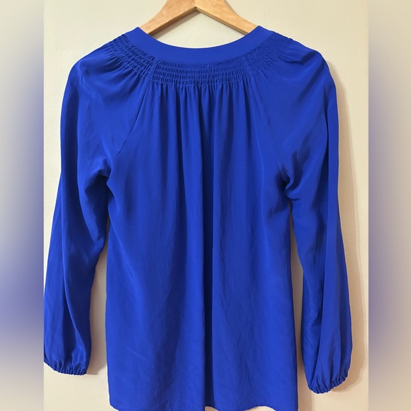 Lilly Pulitzer 100% silk ultramarine/cobalt blue Elsa blouse S - Picture 5 of 6